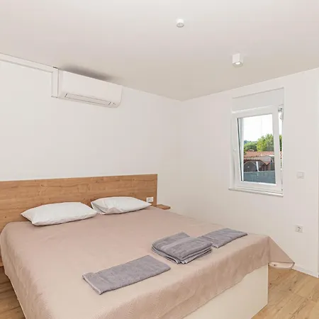 Holiday home Awesome In With Wifi Bilice